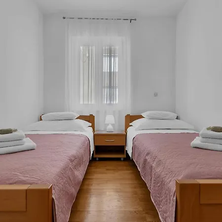 Urban Apartment Makarska Exterior photo